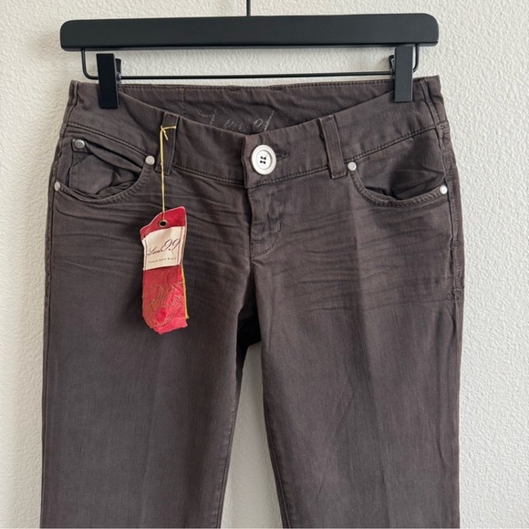 Level 99 Low Rise Bootcut Brown Jeans - Picture 3 of 8